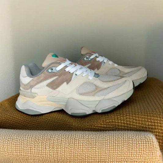 Yeezy 700v3 Dad Shoes Unisex Chunky Sneakers  for Summer 2024 - Thick Sole Casual Sports Shoes